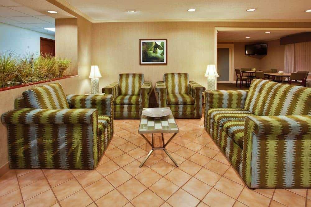 La Quinta By Wyndham Lakeland East Экстерьер фото